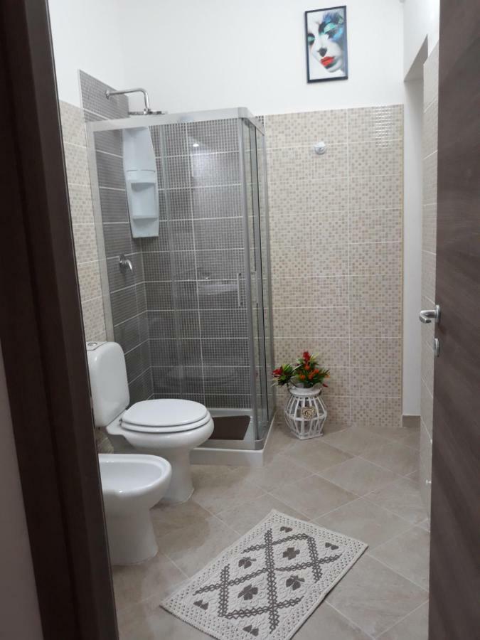 Holiday House Marlin Giardini Naxos Eksteriør billede